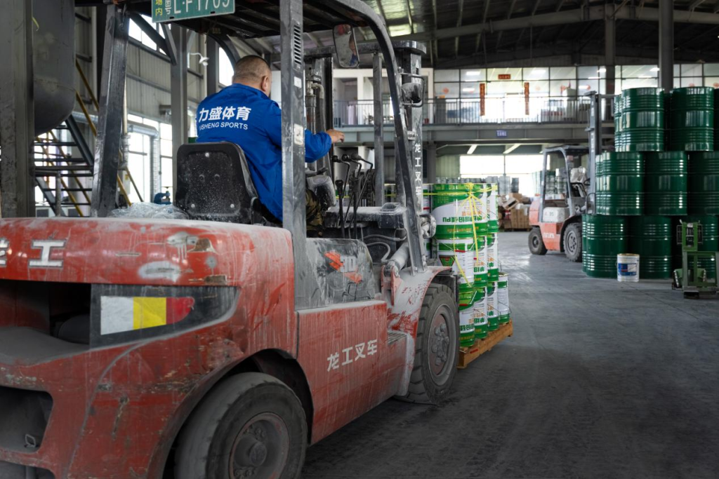 高寒地区运动场地施工规范 高寒地区运动场地施工规范